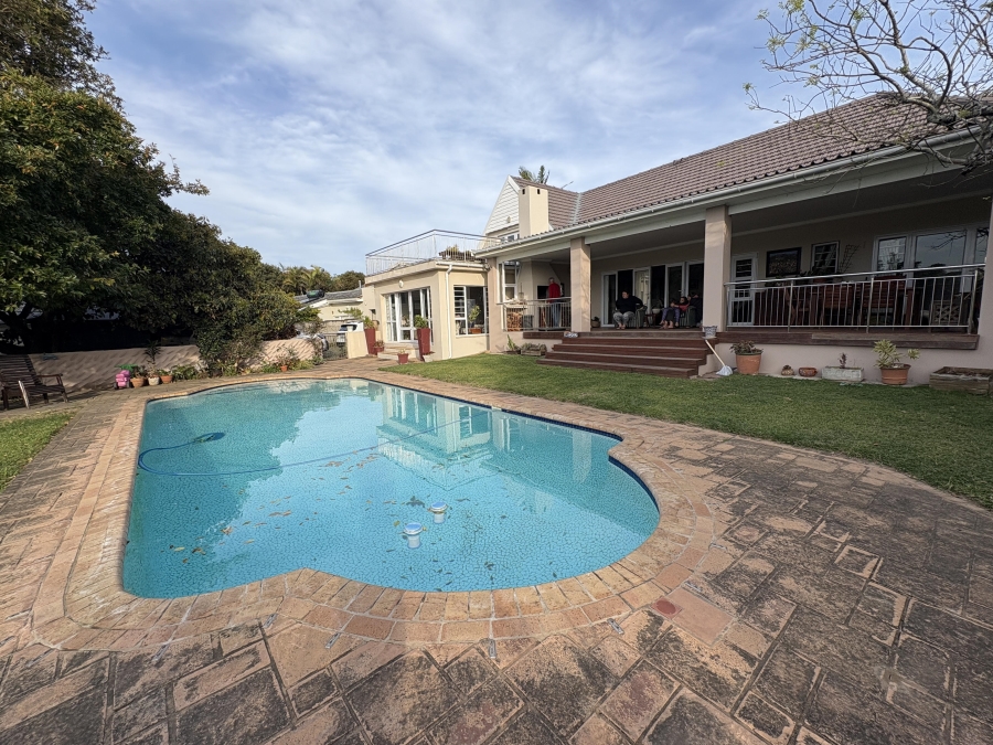 4 Bedroom Property for Sale in Nahoon Beach Eastern Cape